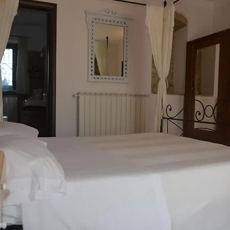 Bed & Breakfast Polercia 4*