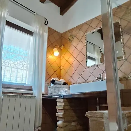 Nocleg ze śniadaniem Polercia