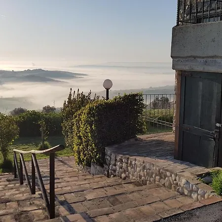 Nocleg ze śniadaniem Polercia 3*