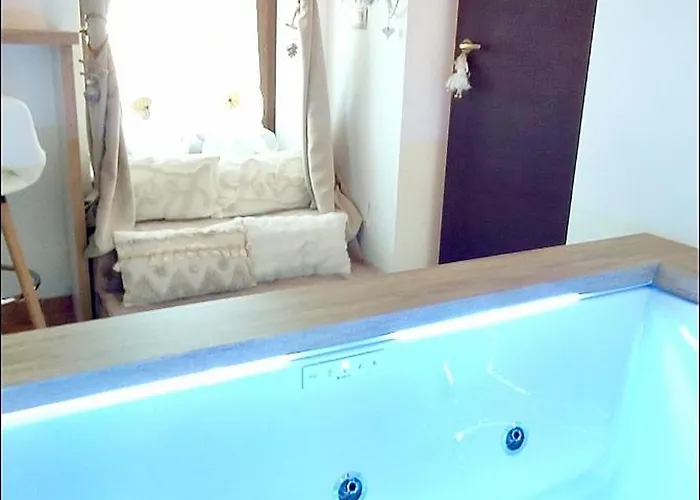 Polercia Отель типа 